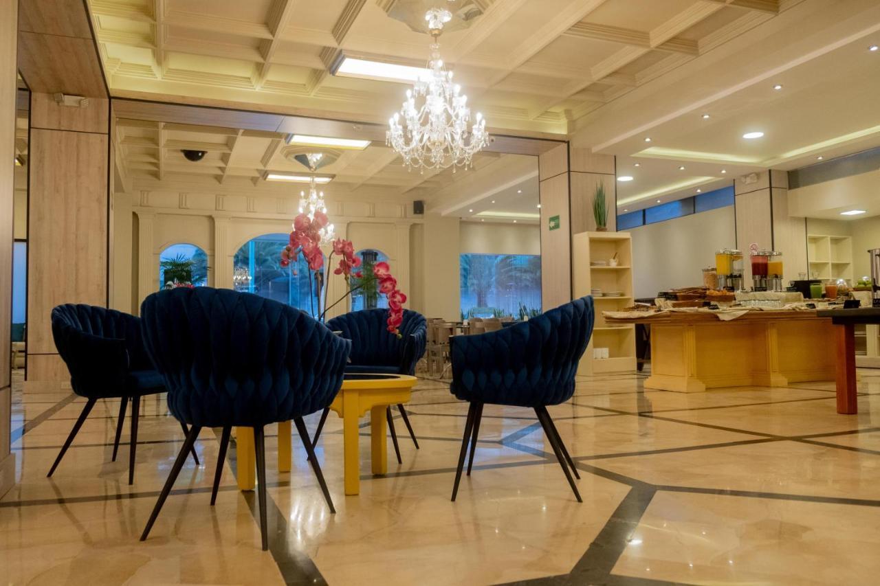 La Quinta By Wyndham Quito Ξενοδοχείο Εξωτερικό φωτογραφία