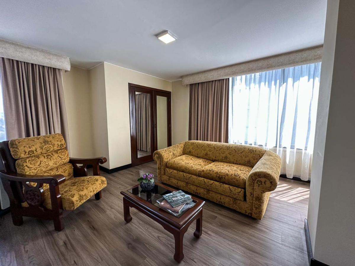 La Quinta By Wyndham Quito Ξενοδοχείο Εξωτερικό φωτογραφία