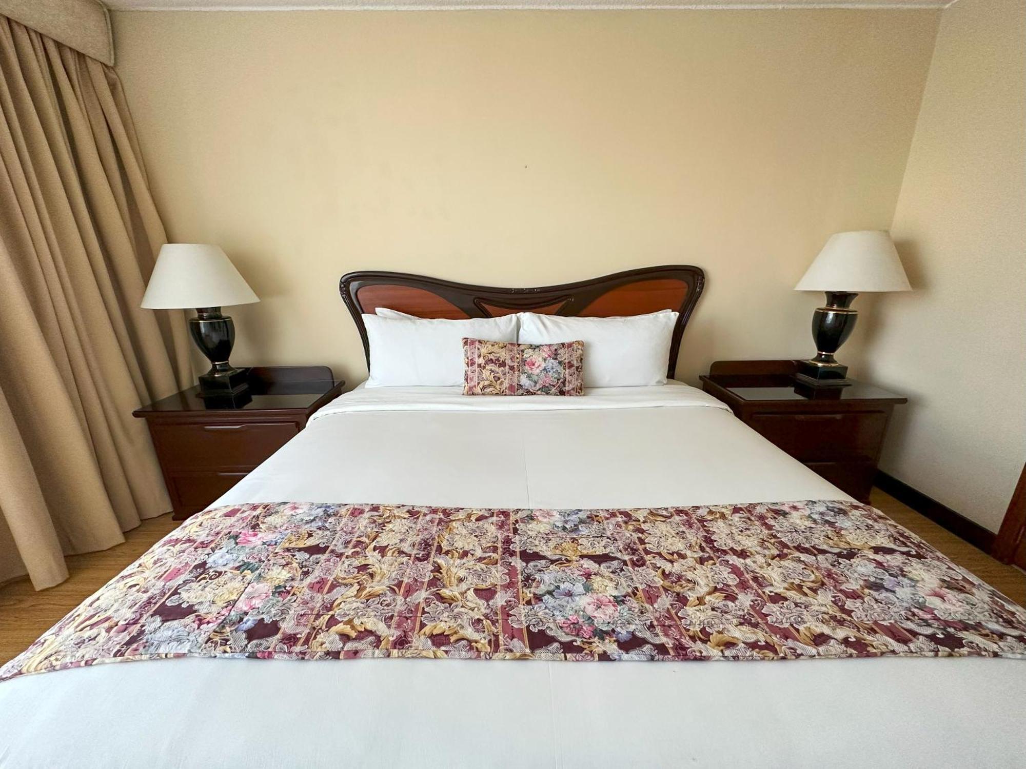 La Quinta By Wyndham Quito Ξενοδοχείο Δωμάτιο φωτογραφία