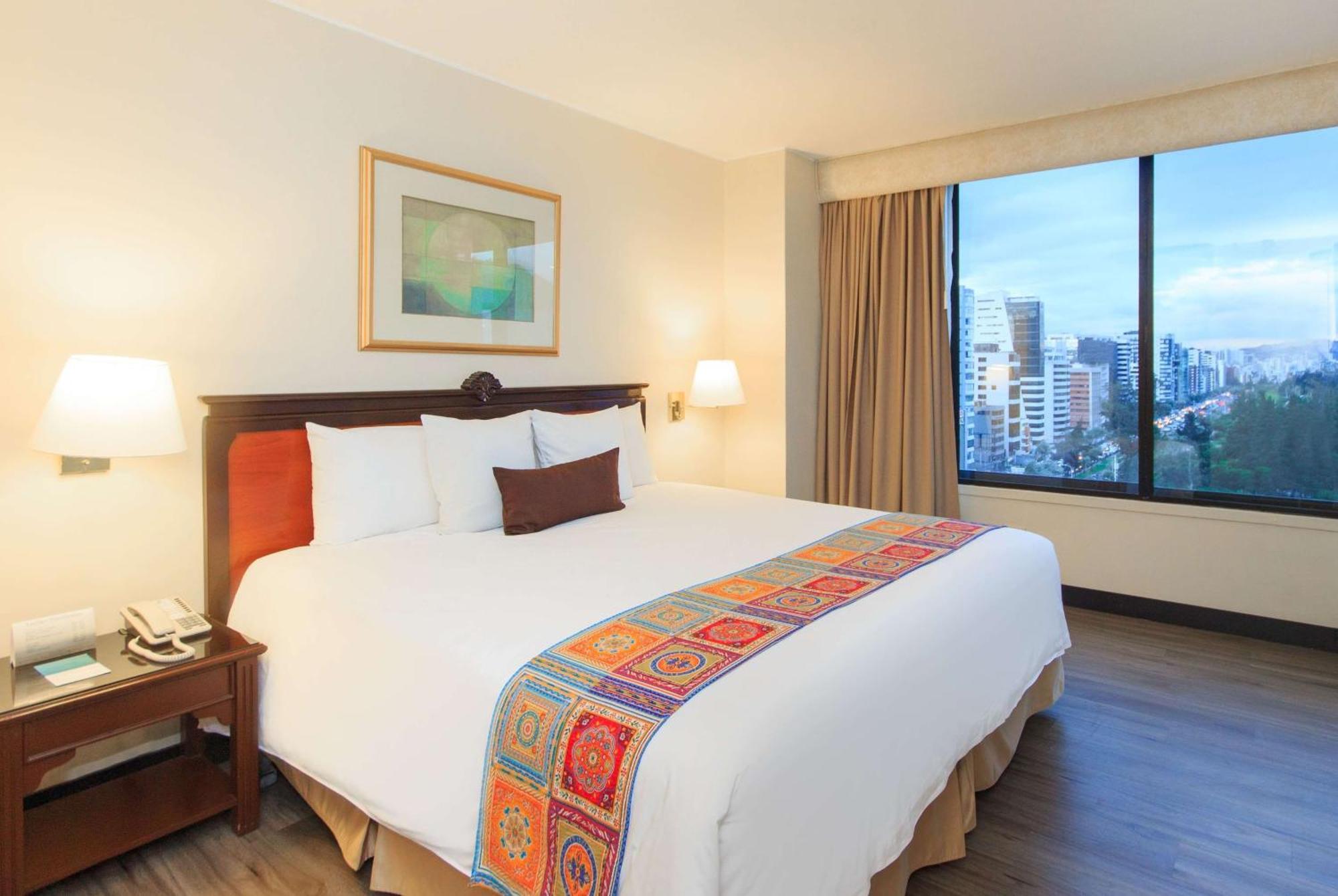 La Quinta By Wyndham Quito Ξενοδοχείο Εξωτερικό φωτογραφία